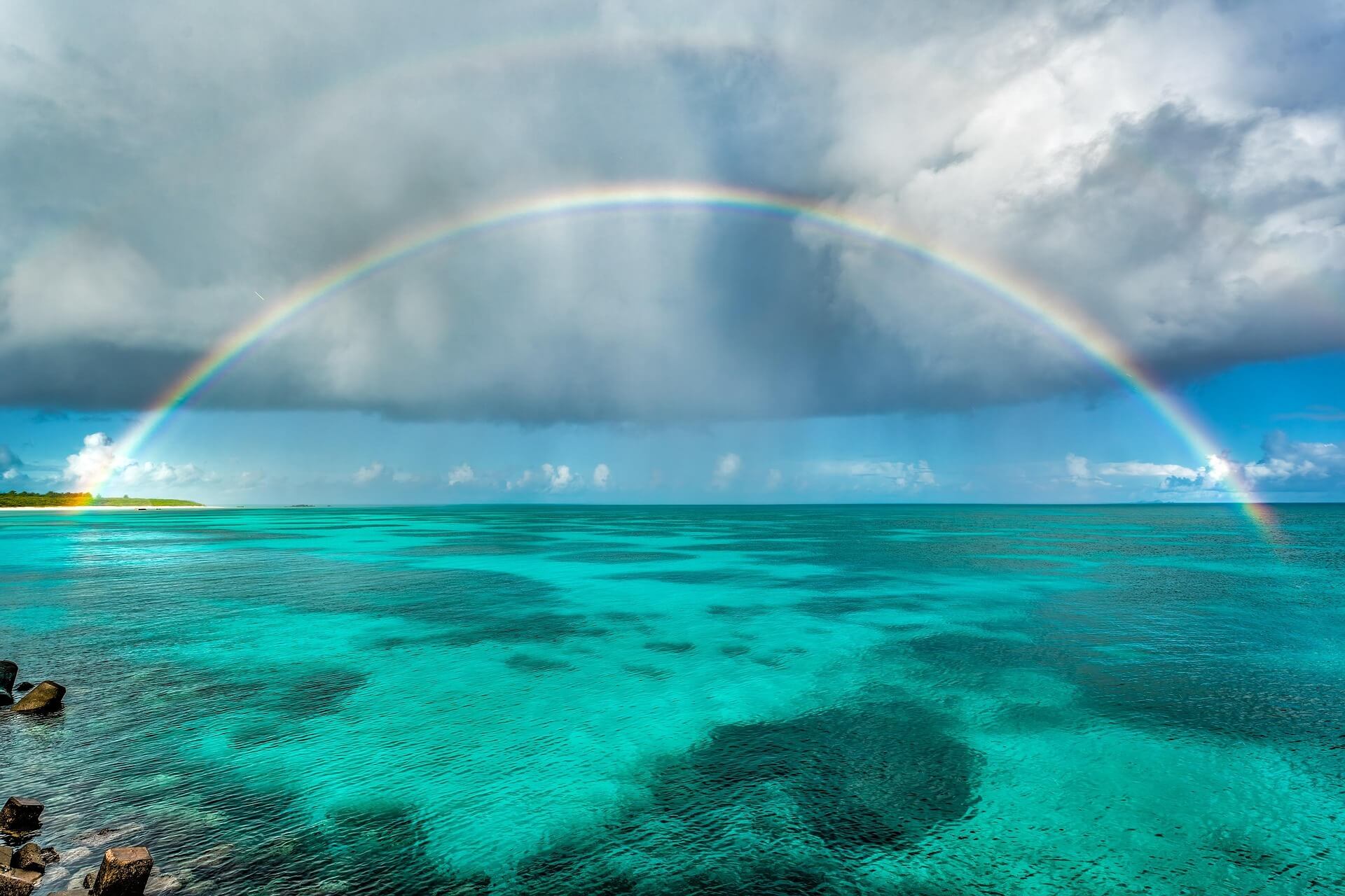 波照間島の虹　Image: Pixabay